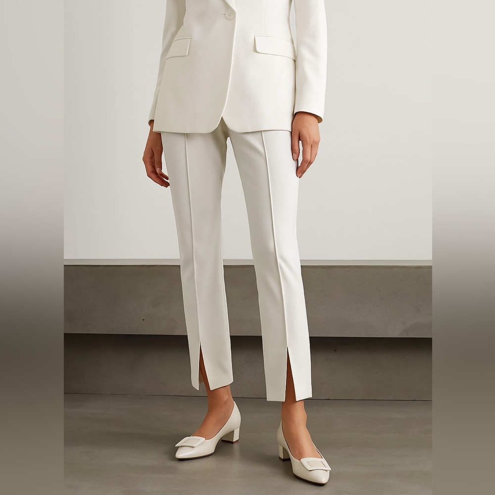 Roger Vivier Cream Flats